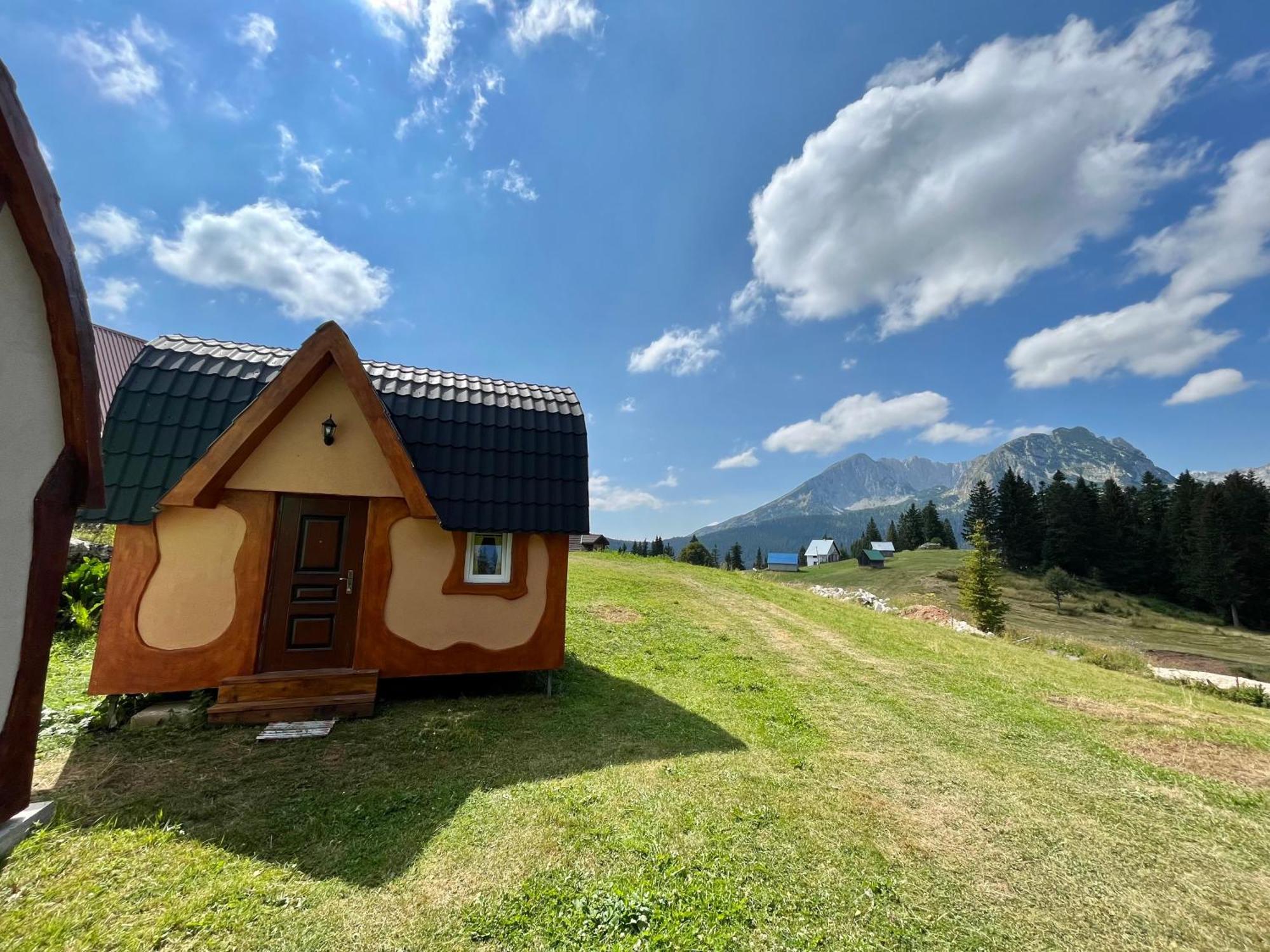 Bungalows Fairy Tale Žabljak Eksteriør billede